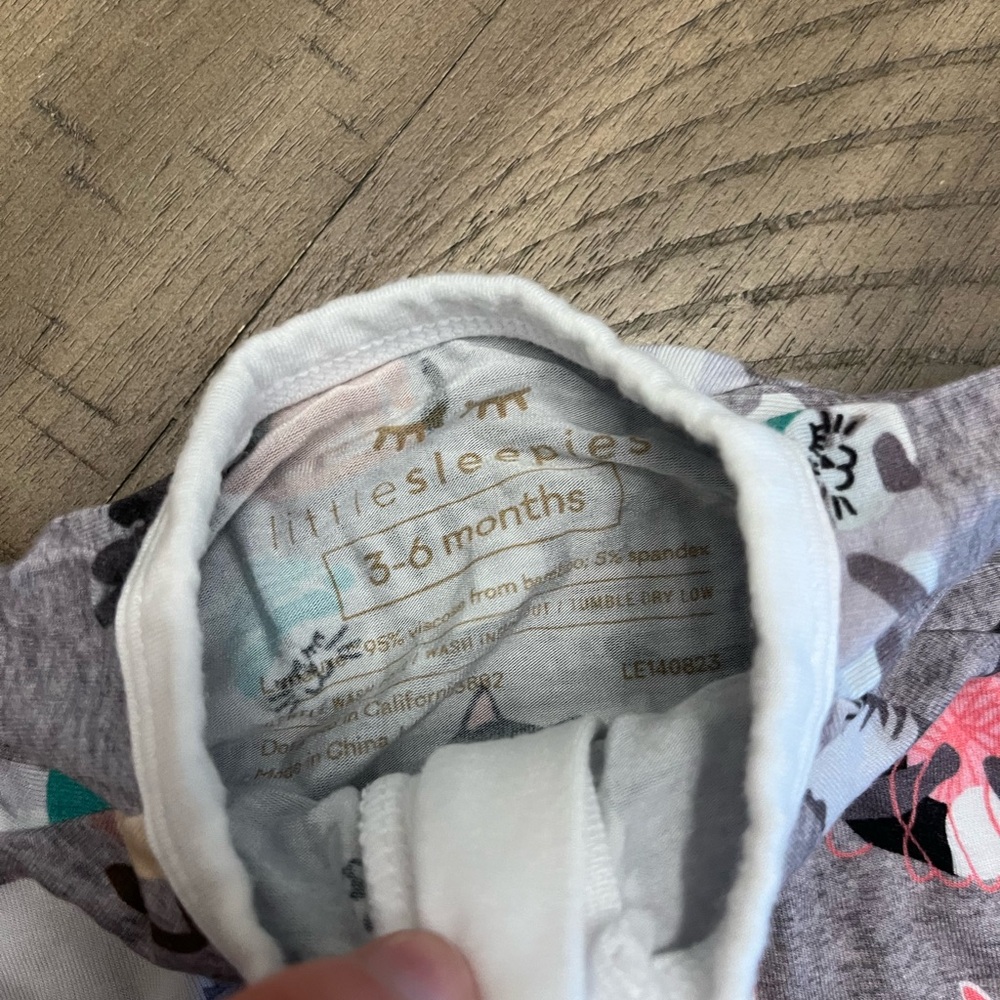 Cozy Cats Little Sleepies - Picture 3 of 3